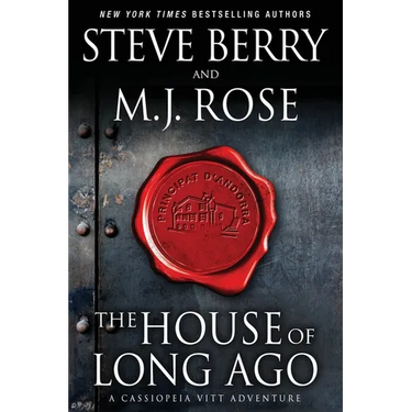 The House of Long Ago: A Cassiopeia Vitt Adventure