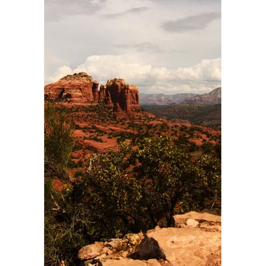 Bucket List Ideas Before You Die: Inspirational Checklist of Adventures Activities Travel Destinations to Create Your Own Unique Bucket List Tailored