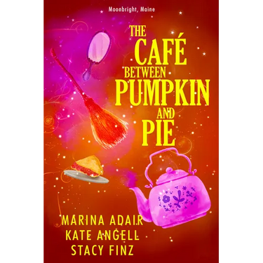 The Café Between Pumpkin and Pie