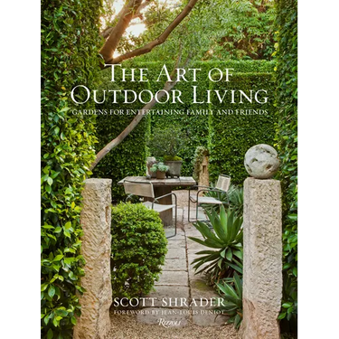 The Art of Outdoor Living: Gardens for Entertaining Family and Friends