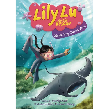 Manta Ray Swims Free