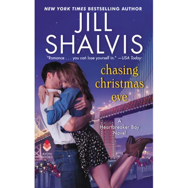 Chasing Christmas Eve: A Heartbreaker Bay Novel