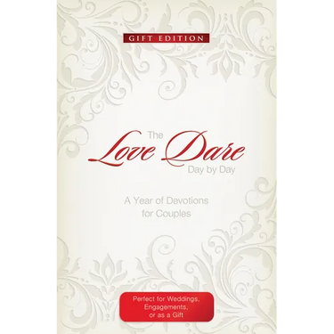 The Love Dare Day by Day: Gift Edition: A Year of Devotions for Couples
