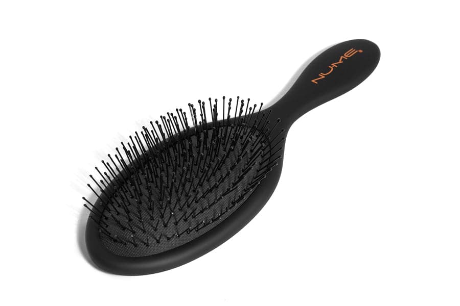 NuMe Easy Brush by NuMe