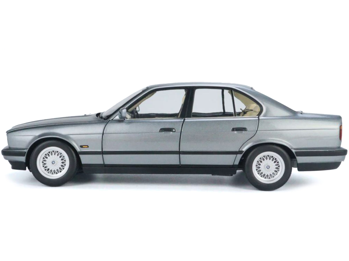 1988 BMW 535i (E34) Gray Metallic 1/18 Diecast Model Car by Minichamps