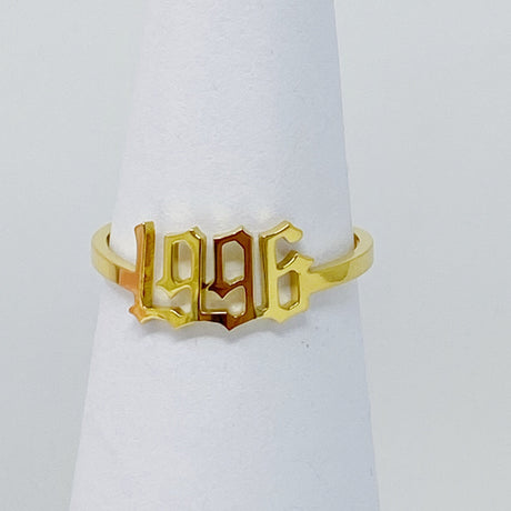 Birth Year Ring by Ellisonyoung.com