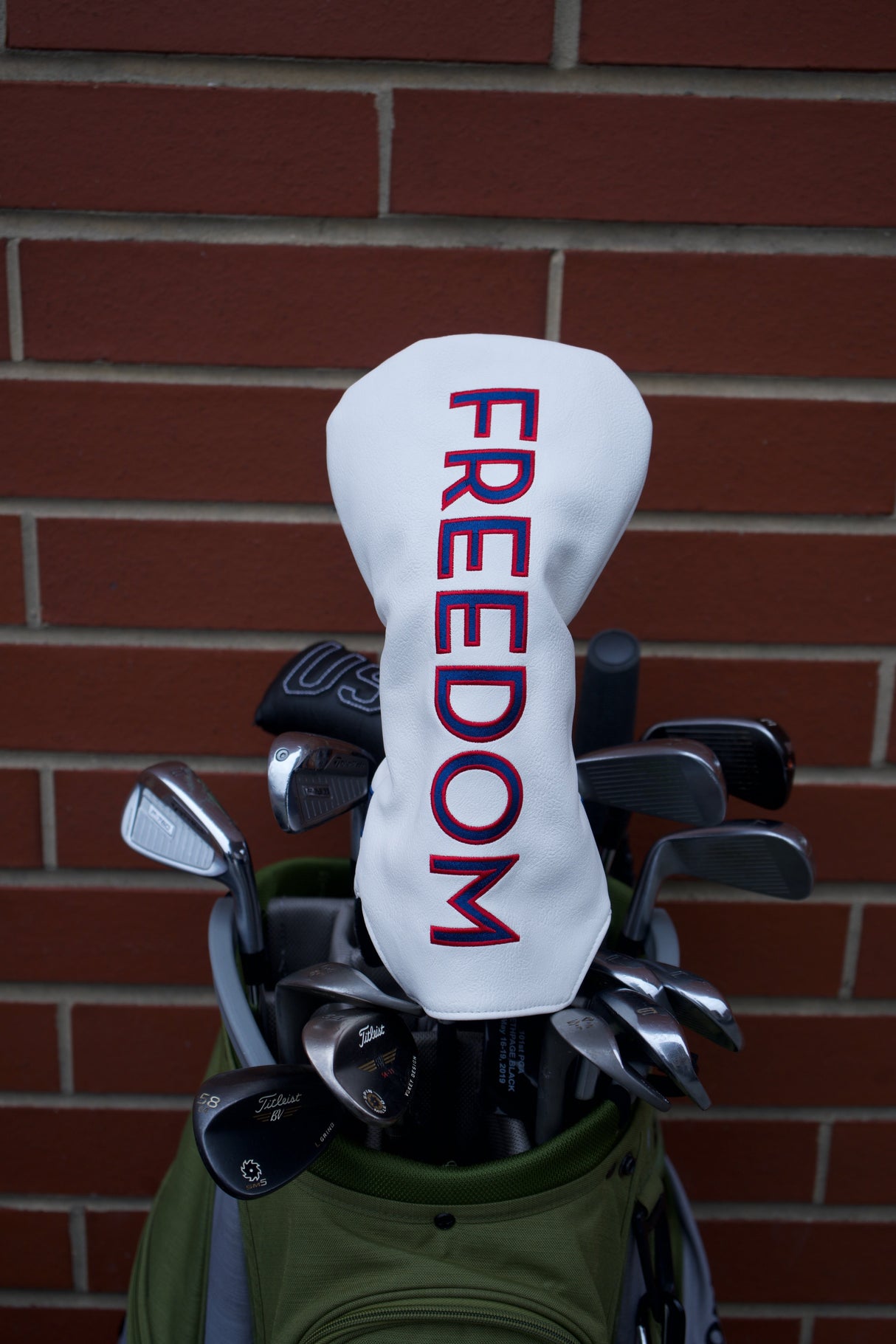 Freedom Club Cover by 1803 Golf