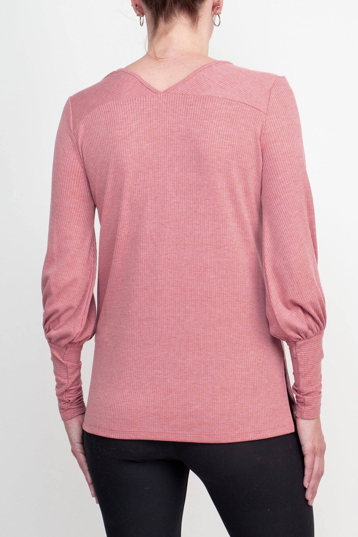 Ellen Tracy Scoop Neck Blouson Long Sleeve Solid Knit Jersey Top by Curated Brands