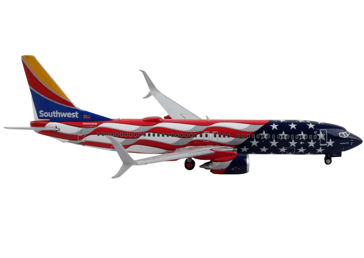 Boeing 737-800 Commercial Aircraft "Southwest Airlines - Freedom One" United States Flag Livery 1/400 Diecast Model Airplane by GeminiJets