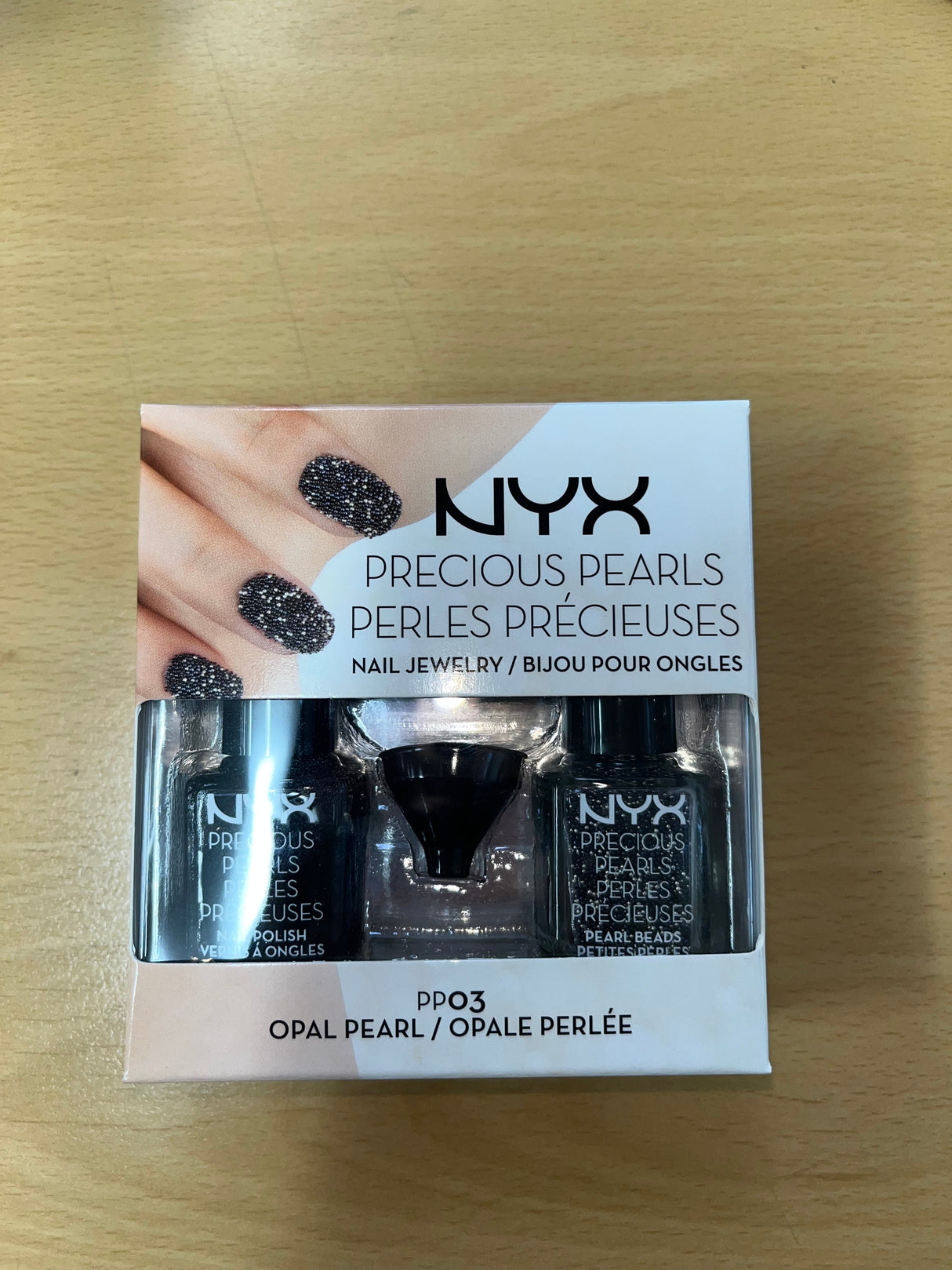 NYX Precious Pearl Nail Jewelry - Opal Pearl