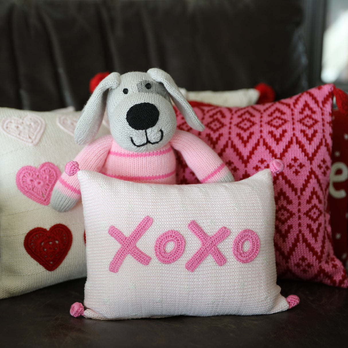 XOXO Mini Pillow, pink by Melange Collection