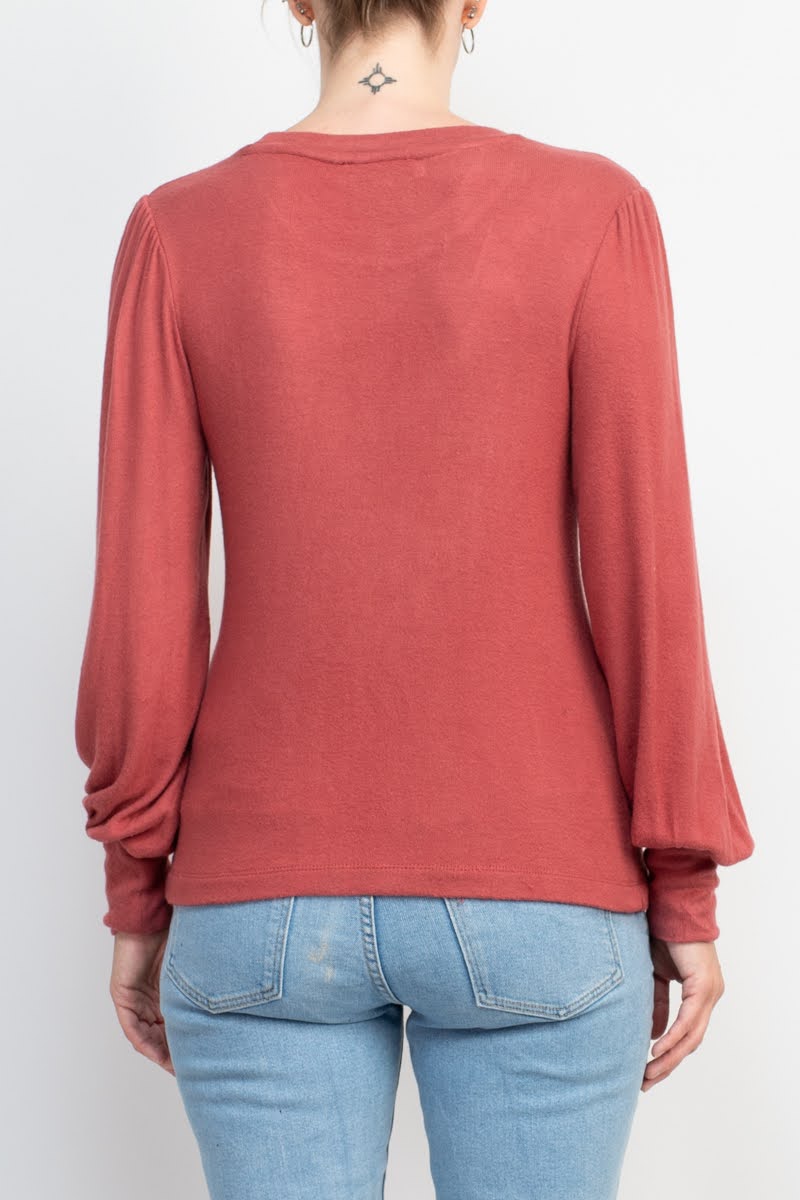 Catherine Malandrino Crew Neck Long Sleeve Elastic Cuff’s Solid Knit Top by Curated Brands