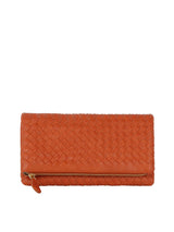 Woven front flap clutch by hfstylish