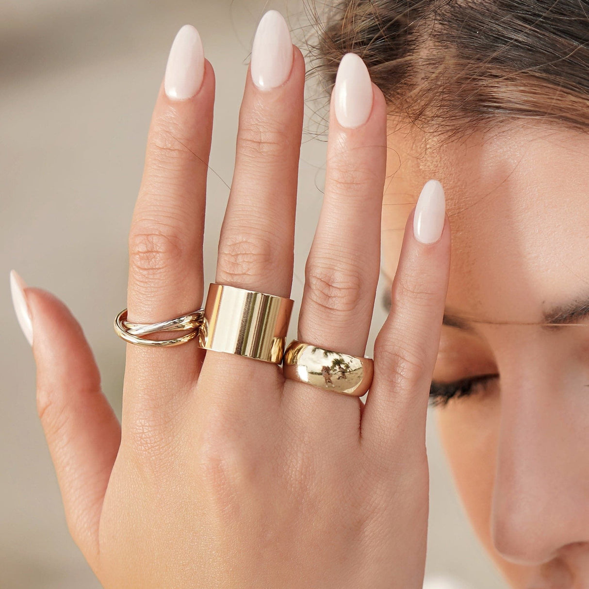 Thick Flat Ring by eklexic jewelry