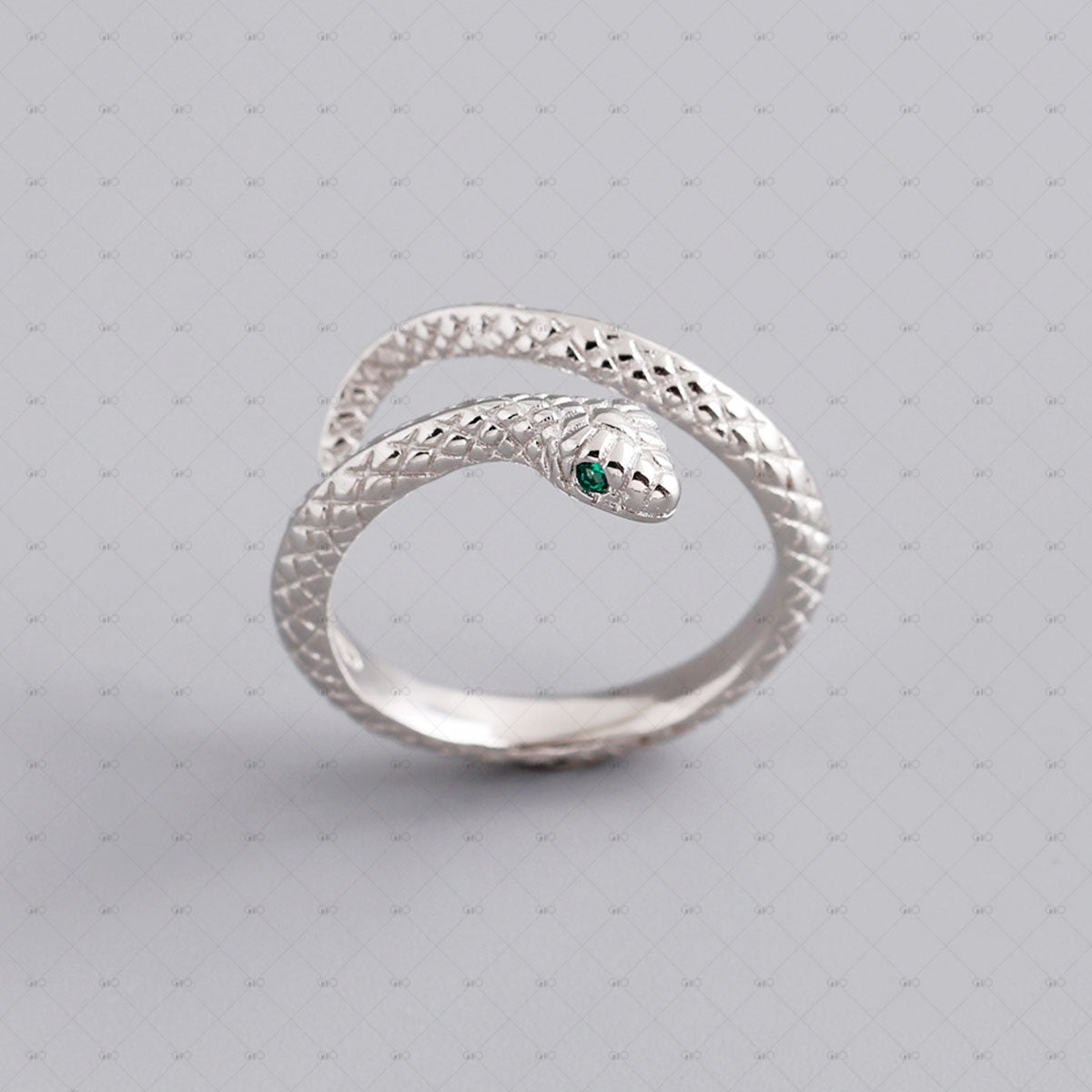 S925 Silver Snake Shape Green Zircon Eye Ring by Gioiellin