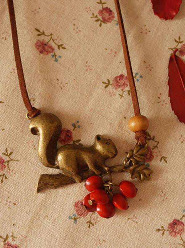 Vintage Squirrel Red Beans Necklace by migunica