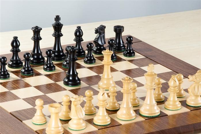 Heirloom Club Chess Set by Chess House