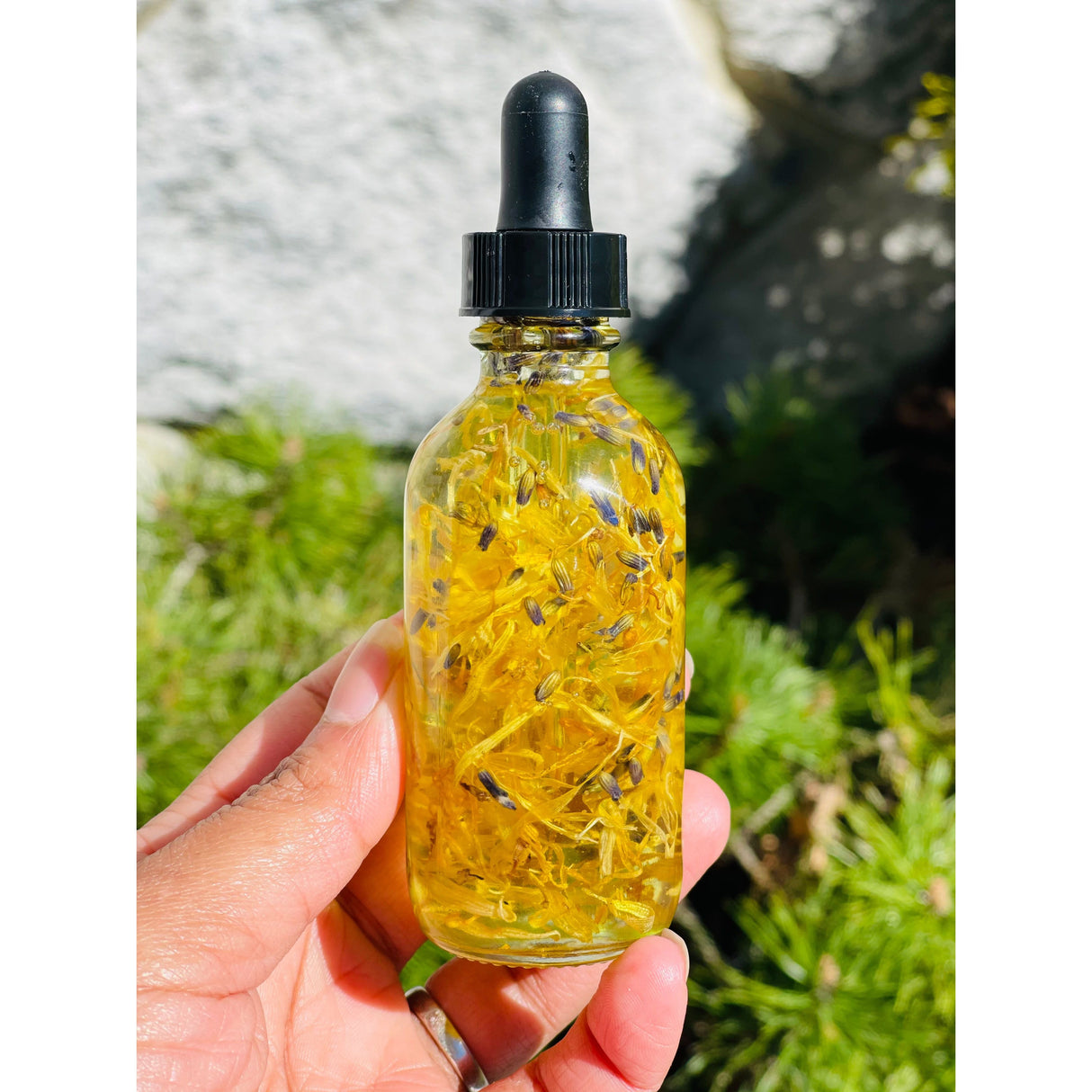 Irish Moss & Soothing Calendula Body Oil by KathyRoseNaturals