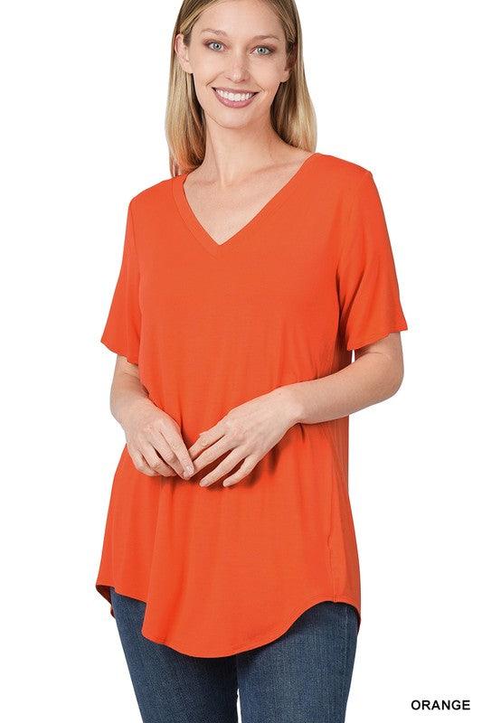 LUXE RAYON SHORT SLEEVE V-NECK HI-LOW HEM TOP - VYSN