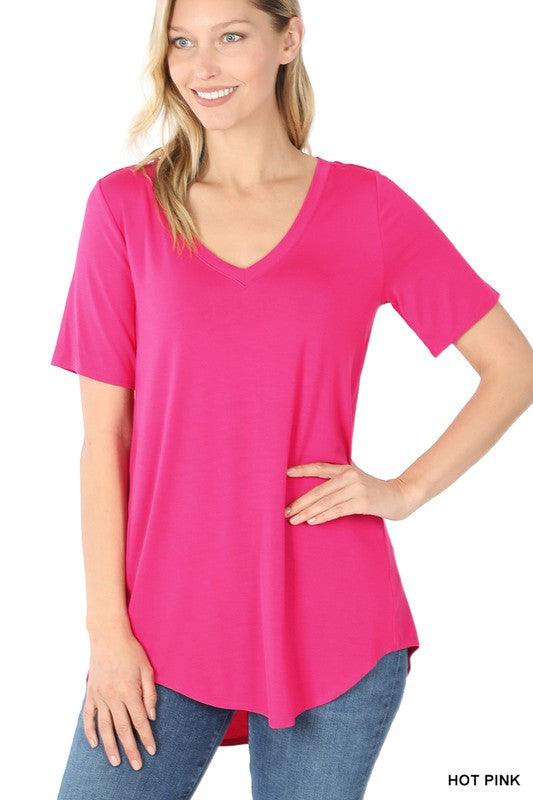 LUXE RAYON SHORT SLEEVE V-NECK HI-LOW HEM TOP - VYSN