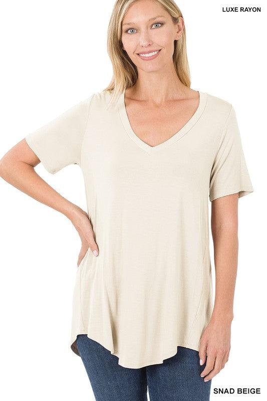 LUXE RAYON SHORT SLEEVE V-NECK HI-LOW HEM TOP - VYSN