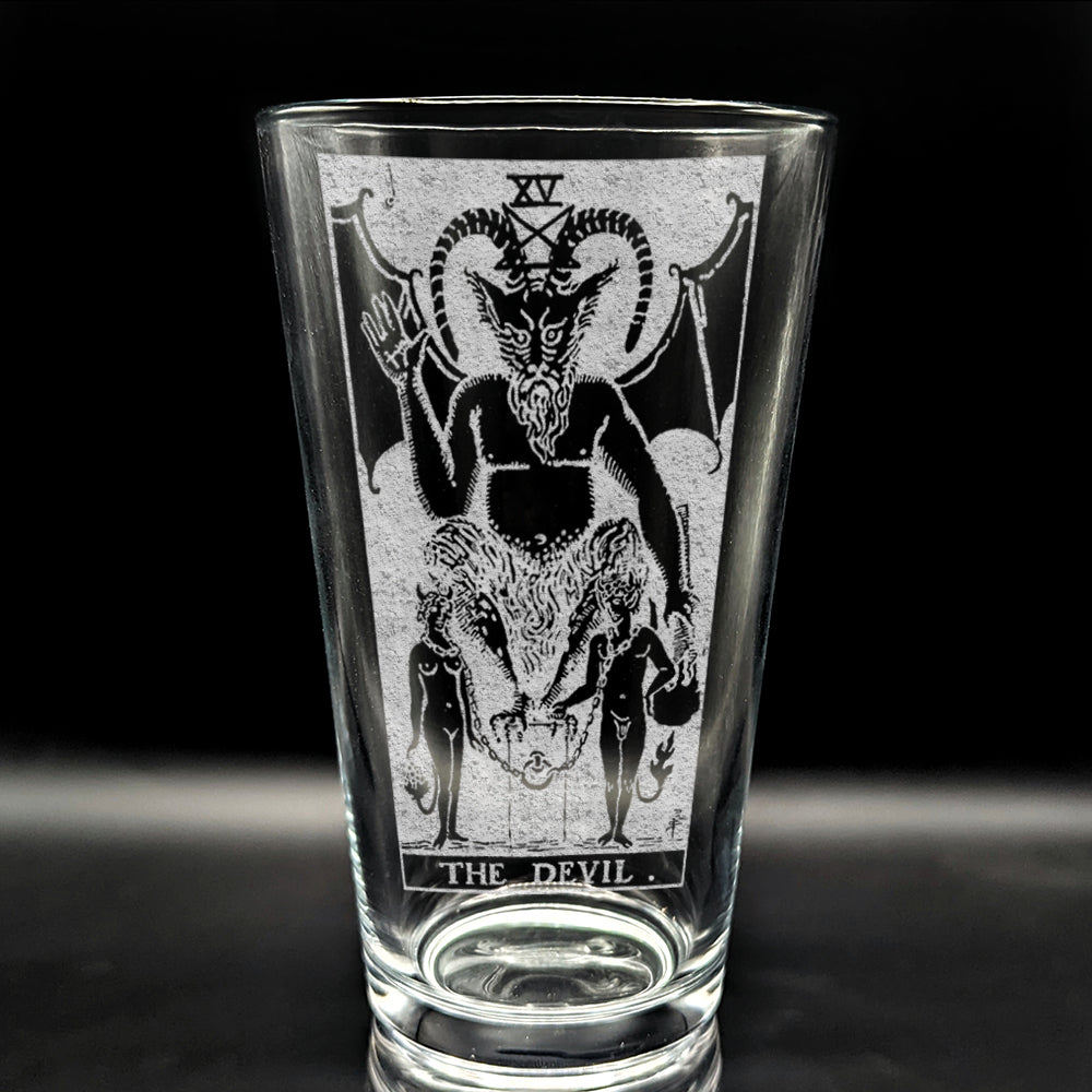 RIDER-WAITE TAROT CARD Pint Glasses by LumEngrave