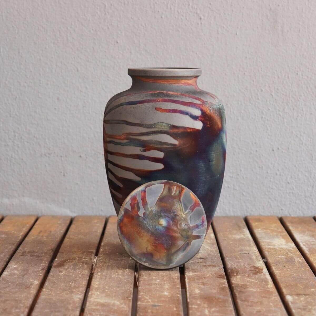 RAAQUU Omoide Ceramic Urn (Pre-Order) for Adult Remains - Raku Pottery 170 cubic inches Unique Handmade Cremation Vessel for Ashes, Pets, Cats, Dogs by RAAQUU