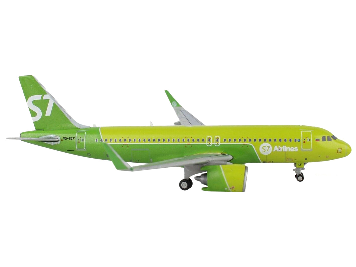 Airbus A320neo Commercial Aircraft "S7 Airlines" Green 1/400 Diecast Model Airplane by GeminiJets