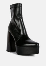 whippers patent pu high platform ankle boots by London Rag