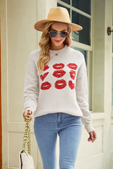 Contrast Lip Pattern Round Neck Slit Sweater