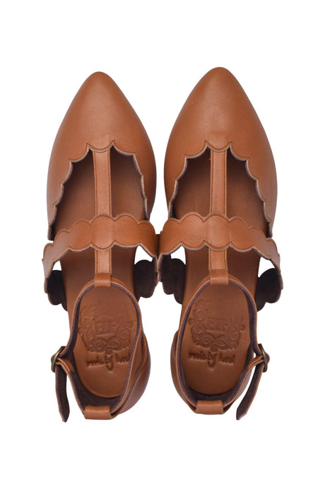 Gardenia Pointy Toe Leather Flats by ELF - Vysn