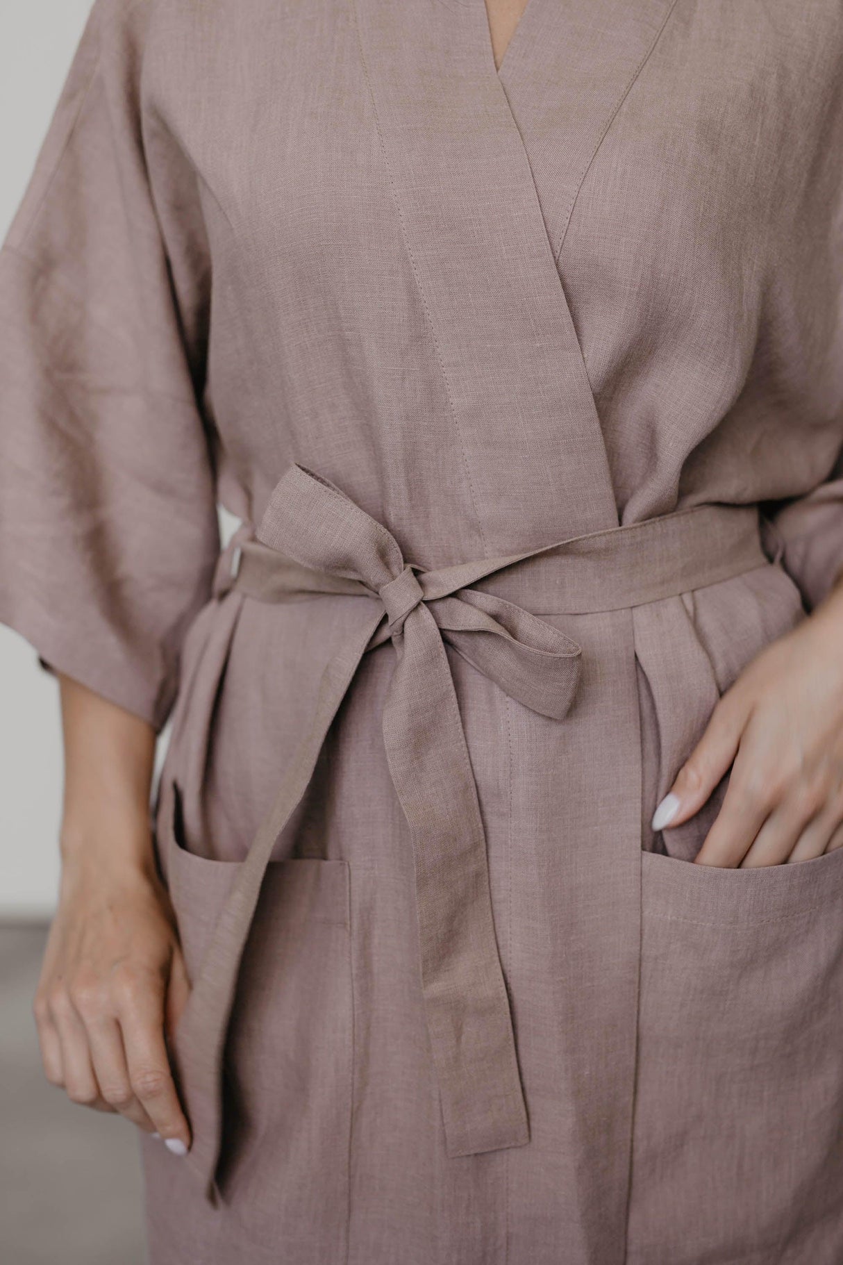 Linen bathrobe Midnight by AmourLinen - Vysn