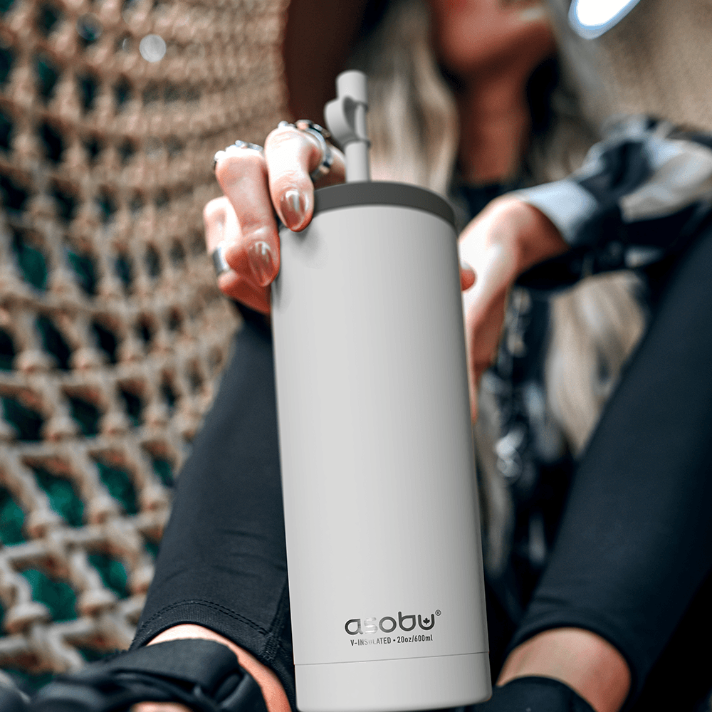 White Super Sippy Tumbler by ASOBU® - Vysn